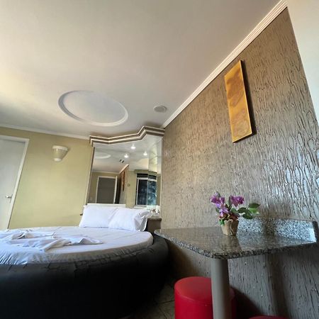 Hotel Paradise Salvador Bagian luar foto