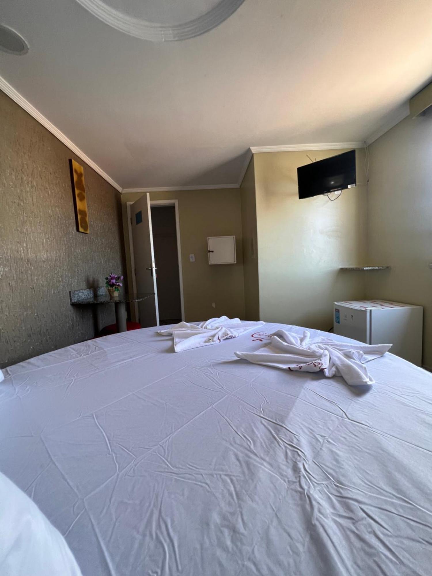 Hotel Paradise Salvador Bagian luar foto